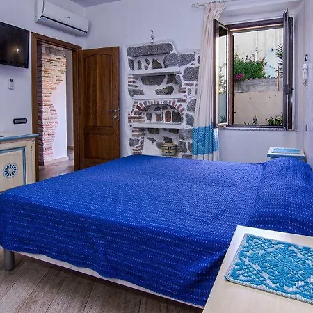 B&B Il Leccio 토르톨리